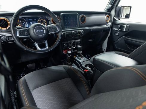 Used 2023 Jeep Gladiator Mojave image 23