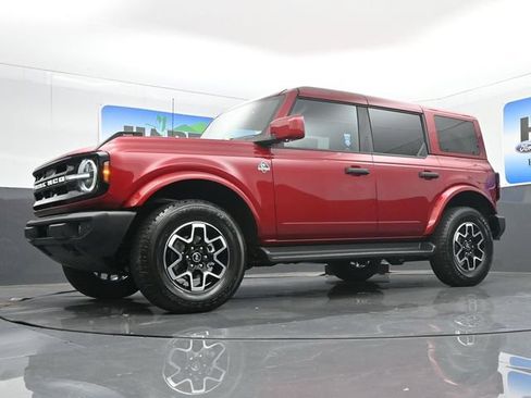 New 2026 Ford Bronco Outer Banks AWD/4WD image 18