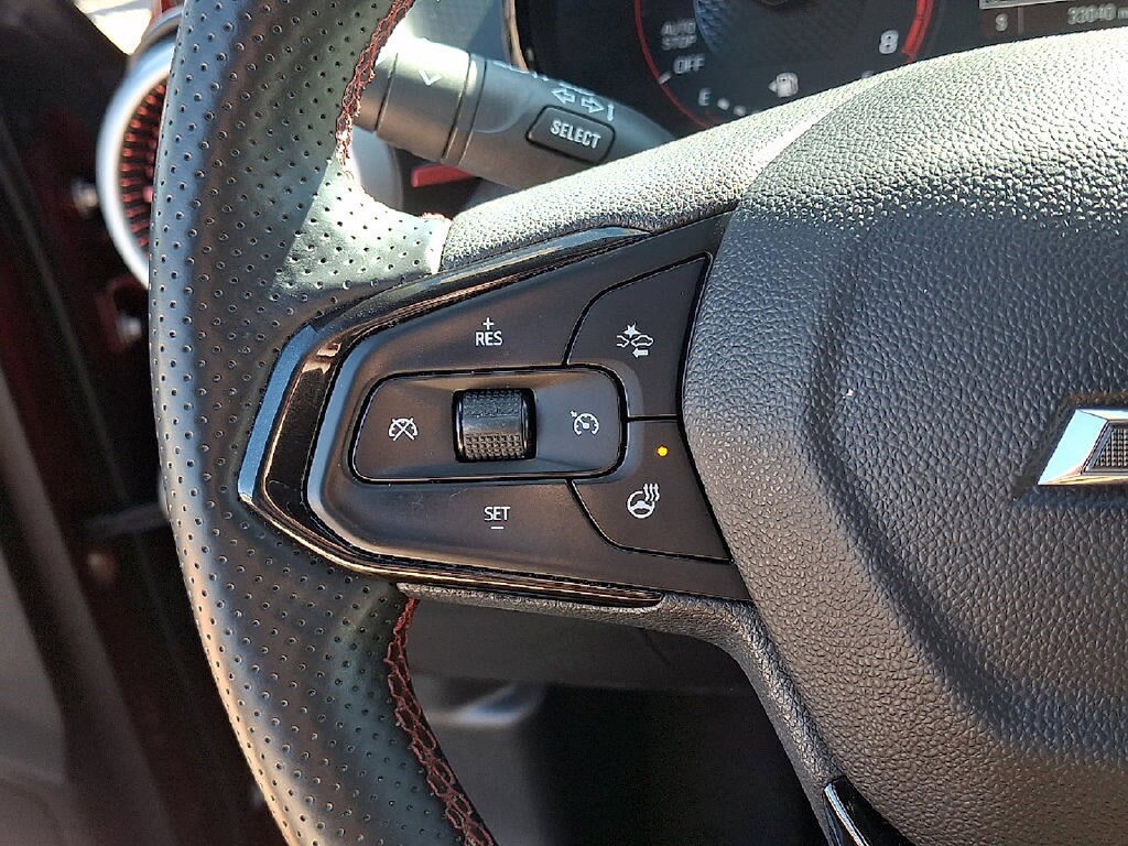 Used 2024 Chevrolet Trax RS w/ Driver Confidence Package FWD image 19