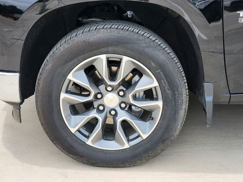 New 2026 Chevrolet Silverado 1500 LT w/ Texas Edition Plus RWD image 11