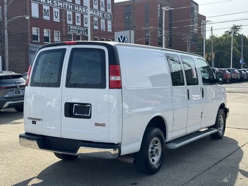 Used 2024 GMC Savana 2500 w/ Driver Convenience Package image 5