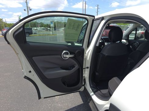 Used 2016 FIAT 500X Pop FWD image 10