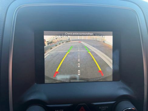 Used 2019 Dodge Durango SXT RWD image 12