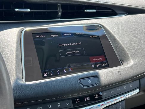 Used 2019 Cadillac XT4 Premium Luxury FWD image 43