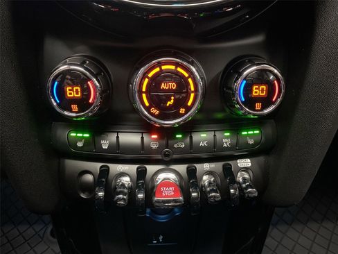 Used 2023 MINI Cooper S image 21