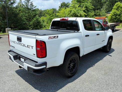 Certified 2021 Chevrolet Colorado Z71 w/ Safety Package AWD/4WD image 5