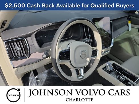 New 2026 Volvo XC90 T8 Ultra w/ Protection Package Premier image 18