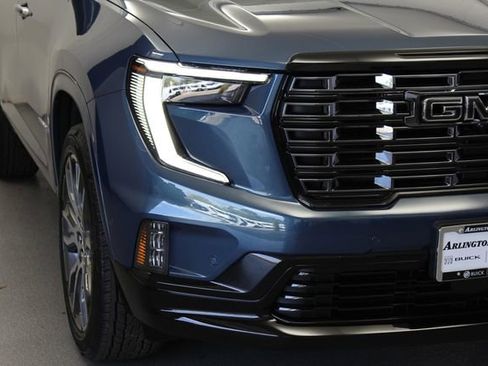 New 2026 GMC Acadia Denali Ultimate w/ LPO, Floor Liner Package AWD/4WD image 2