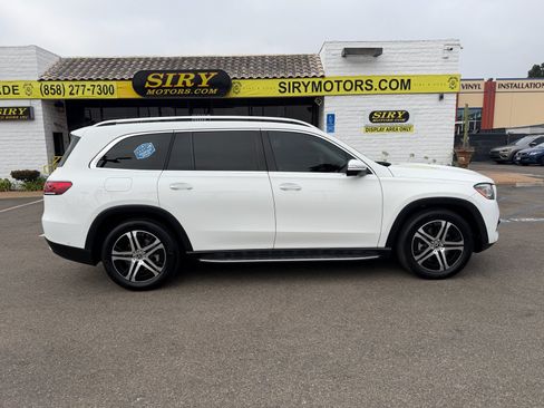 Used 2020 Mercedes-Benz GLS 450 4MATIC image 2