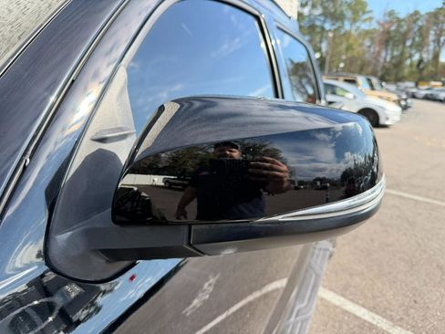 Used 2017 Toyota Tacoma TRD Off-Road image 10