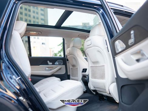 Used 2020 Mercedes-Benz GLS 450 4MATIC image 19