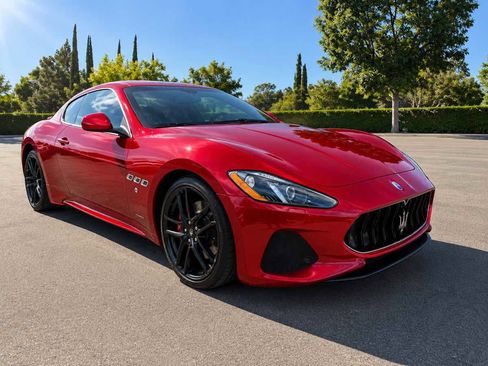 Used 2018 Maserati GranTurismo Sport RWD image 1
