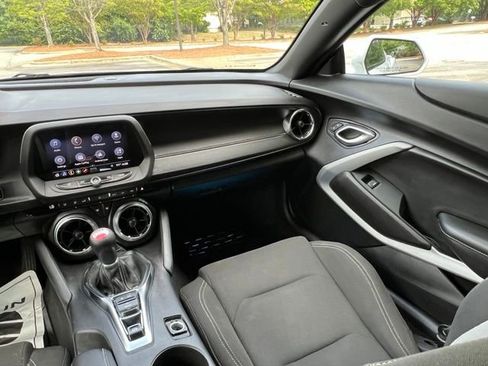 Used 2019 Chevrolet Camaro SS RWD image 20