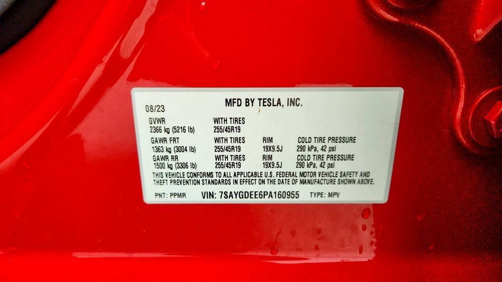 Used 2023 Tesla Model Y Long Range AWD/4WD image 24