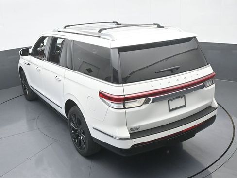 Used 2023 Lincoln Navigator L Reserve w/ Monochromatic Package image 65