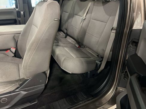 Used 2016 Ford F150 XLT w/ Equipment Group 302A Luxury image 17