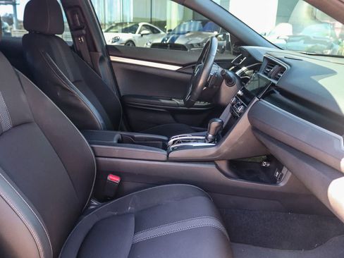 Used 2019 Honda Civic Sport image 16