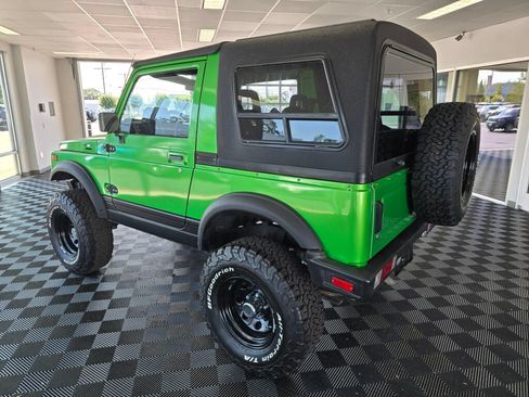 Used 1988 Suzuki Samurai 4WD Soft Top image 5