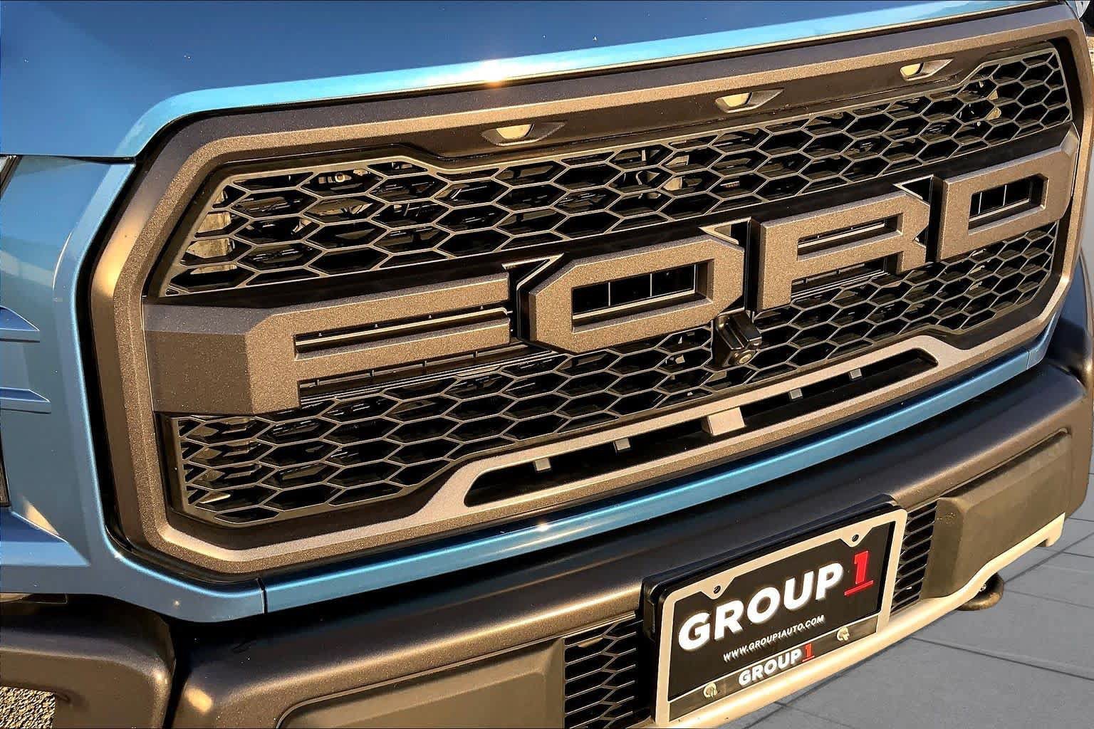 Used 2020 Ford F150 Raptor w/ Equipment Group 802A Luxury AWD/4WD image 30