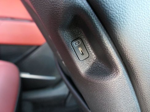 Used 2025 Kia Sportage SX Prestige AWD/4WD image 24