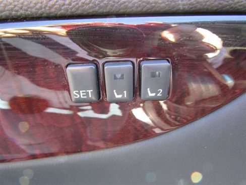 Used 2015 INFINITI QX50 Journey w/ Premium Package image 10