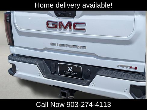 Used 2024 GMC Sierra 2500 AT4 w/ AT4 Premium Plus Package AWD/4WD image 10