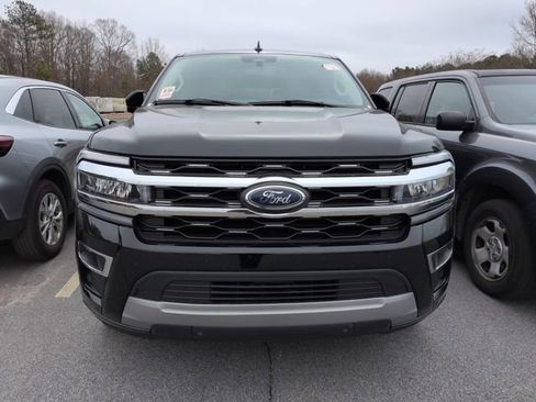 Certified 2024 Ford Expedition Limited image 2