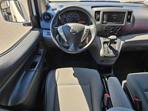 Used 2021 Nissan NV200 SV image 13