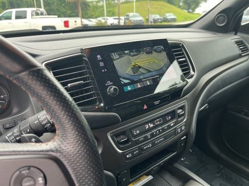 Used 2022 Honda Passport TrailSport image 26