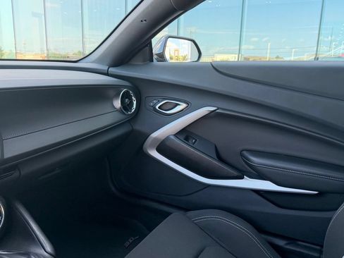 Used 2023 Chevrolet Camaro SS RWD image 19