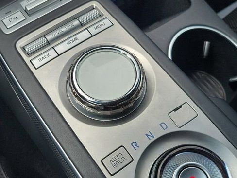 Used 2025 Genesis GV70 2.5T w/ Sport Prestige Package AWD/4WD image 35