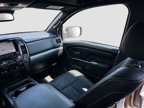 Used 2021 Nissan Titan PRO-4X w/ Off Road Protection Package image 23