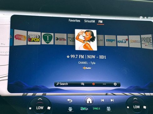 New 2026 Mercedes-Benz EQS 400 4MATIC SUV image 24