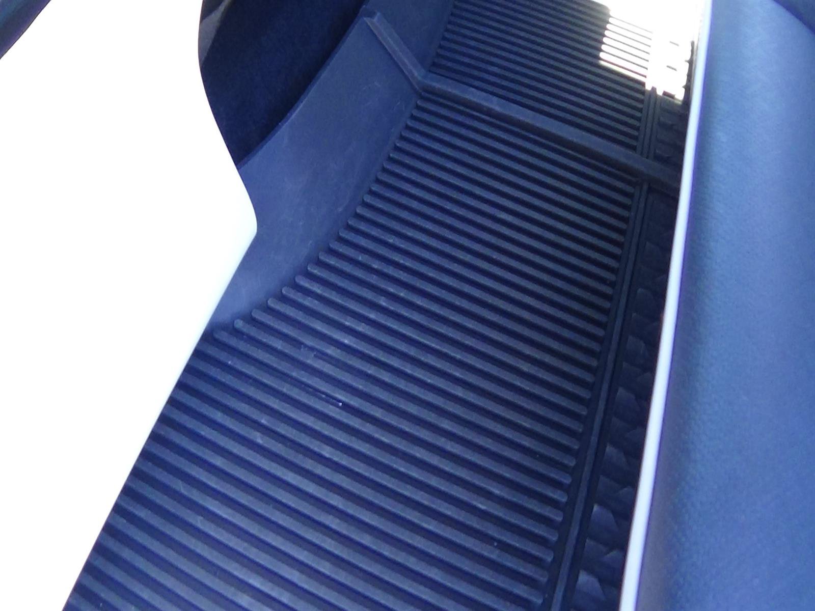 Used 2025 RAM 1500 Laramie w/ Sport Appearance Package AWD/4WD image 14