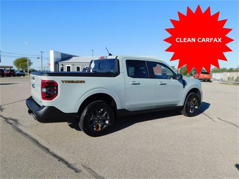 Used 2024 Ford Maverick Tremor w/ Tremor Off-Road Package image 3