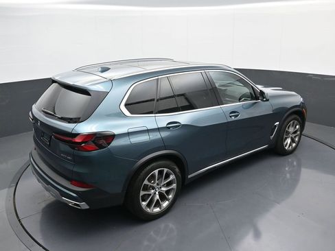 Used 2025 BMW X5 xDrive40i image 36