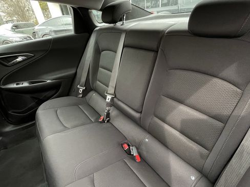 Used 2024 Chevrolet Malibu LT image 24