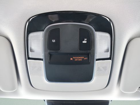 Certified 2023 Hyundai Tucson SE FWD image 17