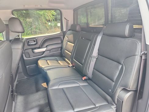 Used 2018 Chevrolet Silverado 1500 LTZ Z71 w/ LTZ Plus Package AWD/4WD image 22
