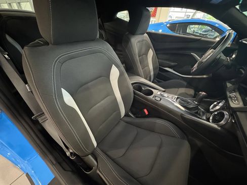 Used 2023 Chevrolet Camaro SS RWD image 11