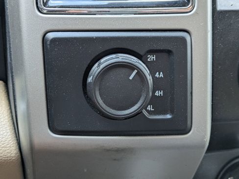 Used 2020 Ford F150 Lariat AWD/4WD image 26