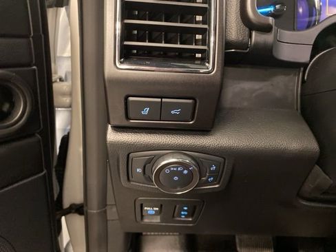 Used 2020 Ford Expedition Limited w/ Equipment Group 302A image 18