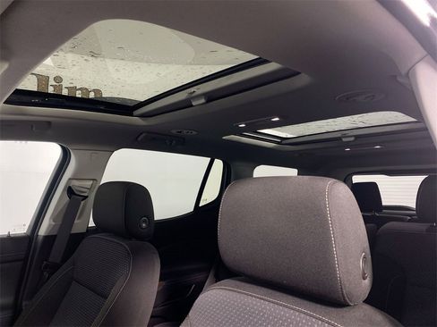 Used 2023 GMC Acadia SLE w/ Driver Convenience Package image 21