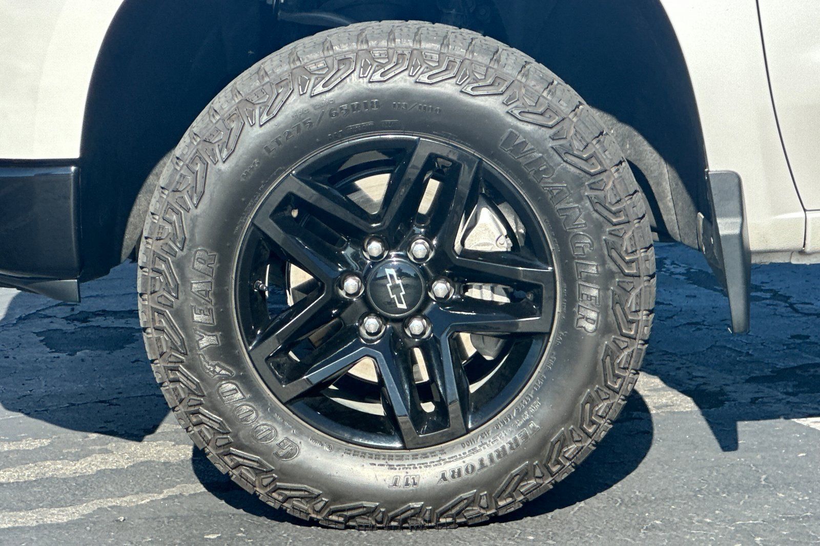 Used 2024 Chevrolet Silverado 1500 LT Trail Boss w/ Convenience Package II AWD/4WD image 43