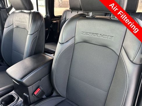 Used 2021 Jeep Wrangler Unlimited Freedom Edition image 21