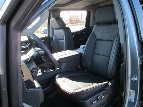 New 2026 GMC Sierra 1500 Denali image 12
