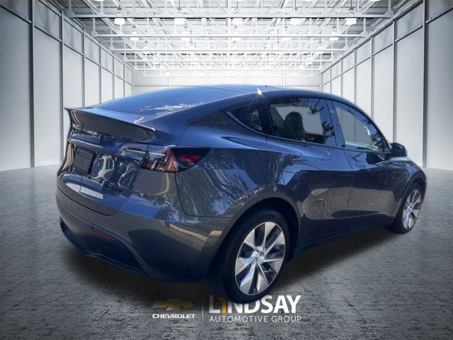 Used 2022 Tesla Model Y Long Range AWD/4WD image 4