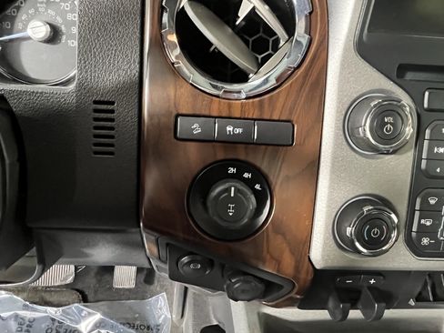 Used 2016 Ford F350 Lariat w/ Chrome Package AWD/4WD image 18