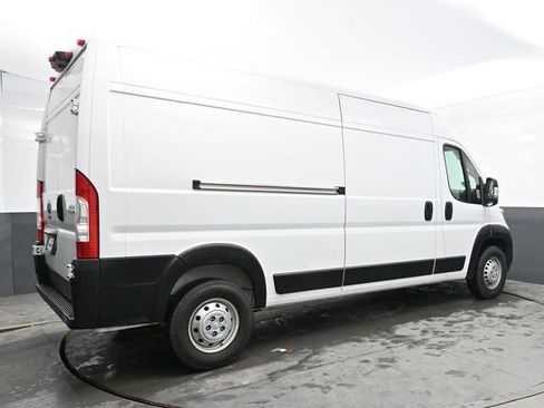 Used 2025 RAM ProMaster 2500 w/ Convenience Group FWD image 7