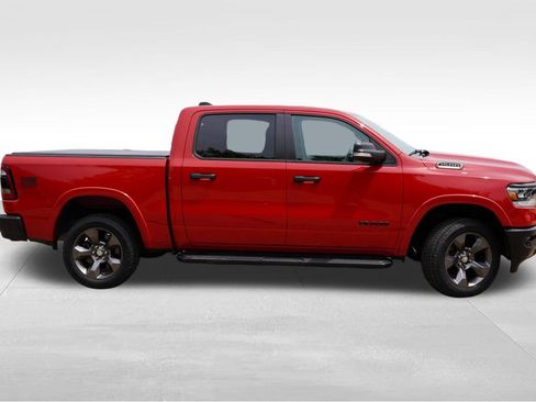 Used 2022 RAM 1500 Big Horn w/ Built-to-serve Edition AWD/4WD image 3